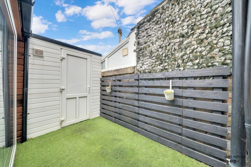 Additional image 17 of Rosegrove Lane, Burnley, BB12 6EU