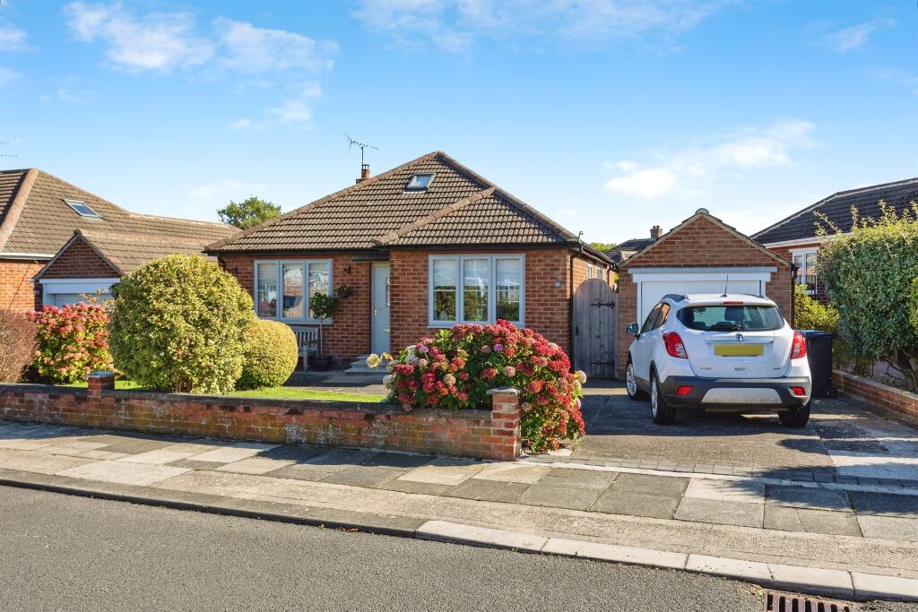 3-bed bungalow on Malvern Drive, Middlesbrough, £340,000
