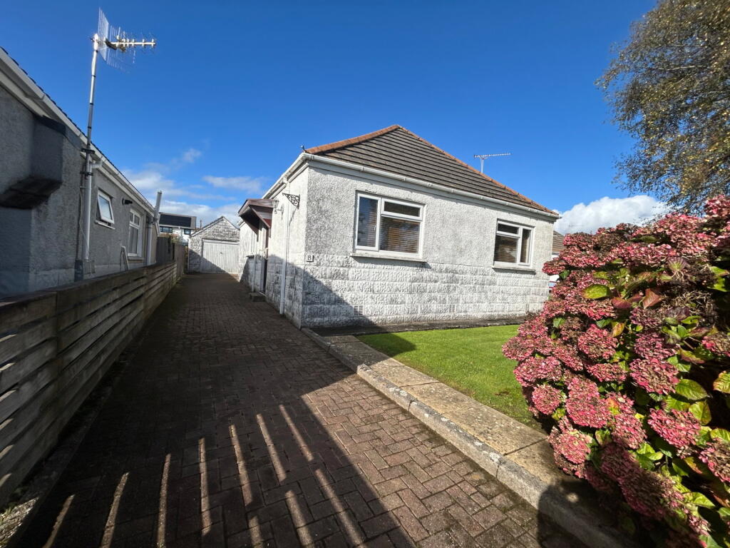 Main image of property: Belvedere Close, Kittle, Swansea, SA3 3LA