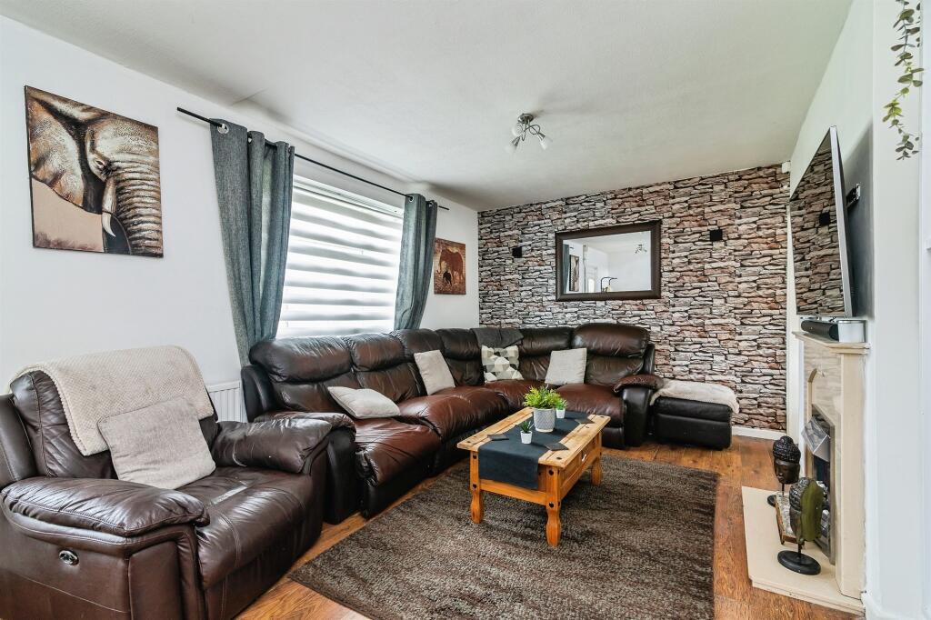 House in Nottingham, Nottinghamshire - View 3