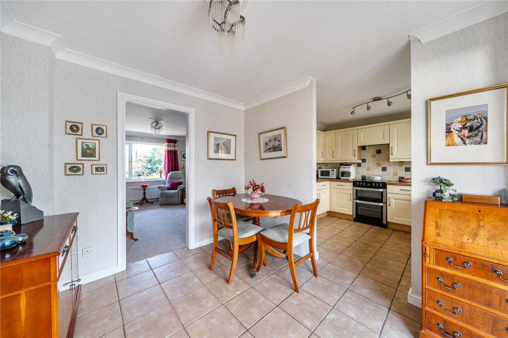 House in Devizes, Wiltshire - View 4