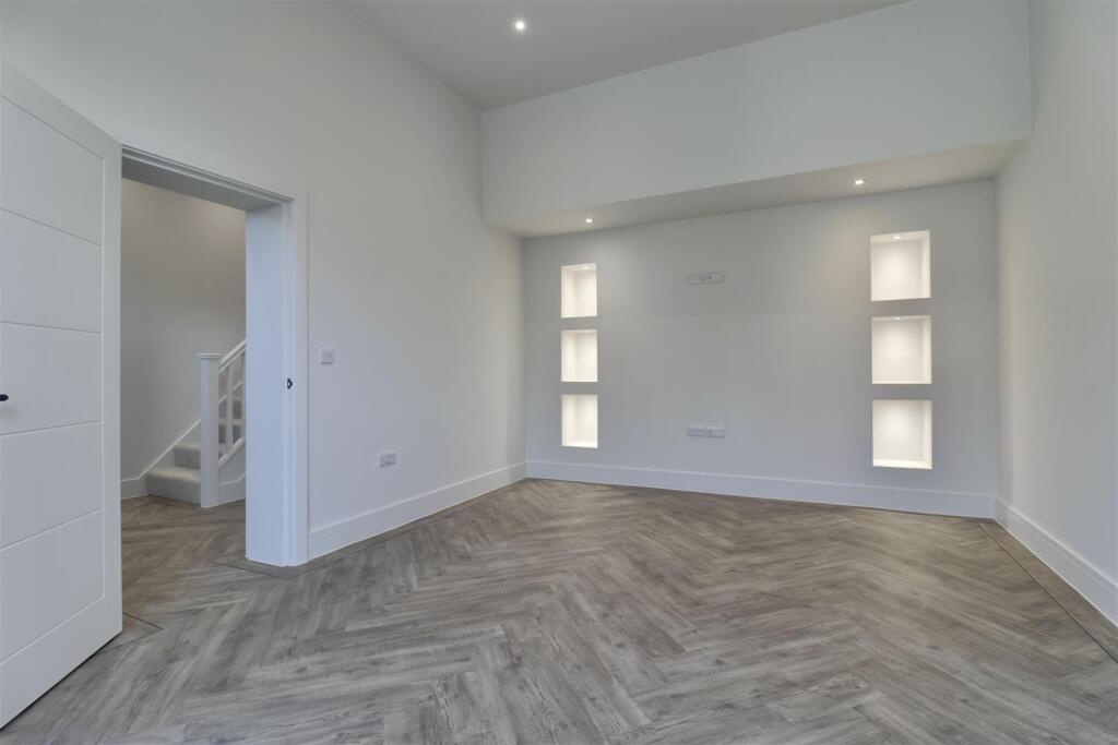 House in Portsmouth, Milton - View 6