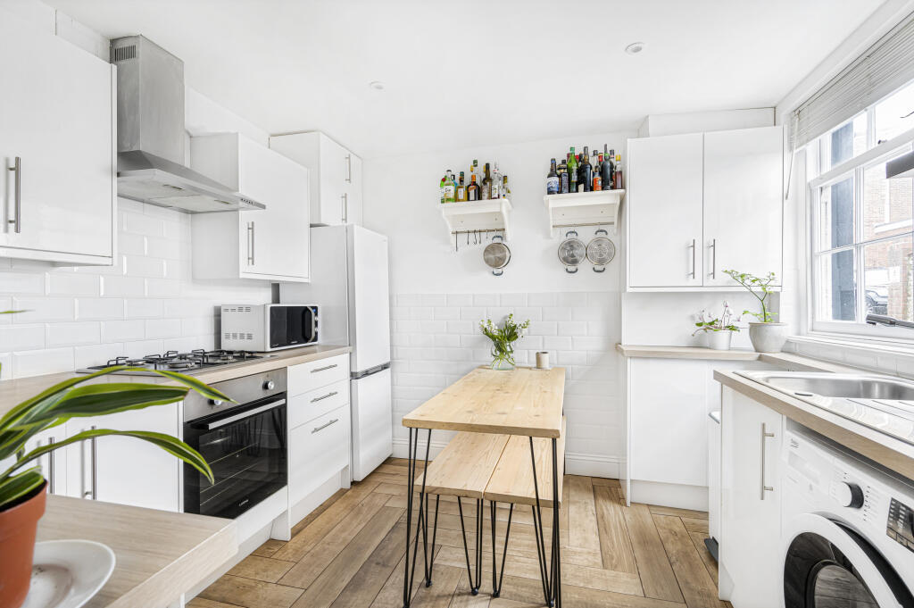 Olde Place Mews, The Green, Rottingdean, Brighton, East Sussex, BN2 photo 4