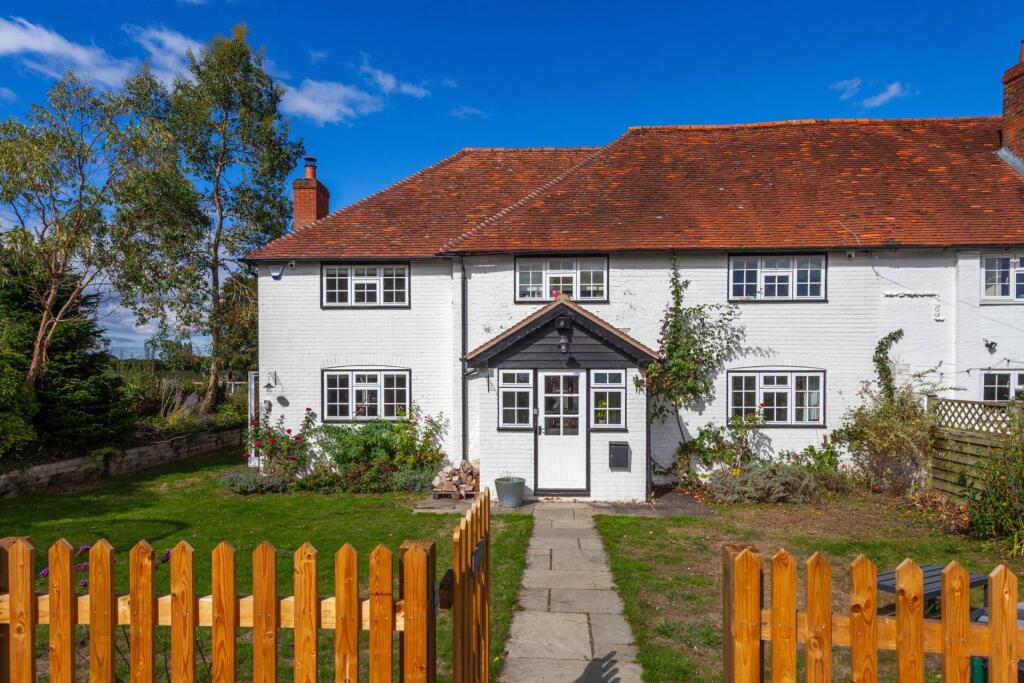 Main image of property: Jay Cottage, Dunsden Green, South Oxfordshire