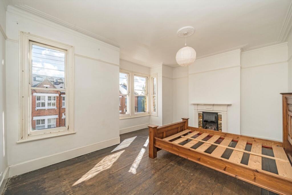 House in London, Honor Oak - View 5
