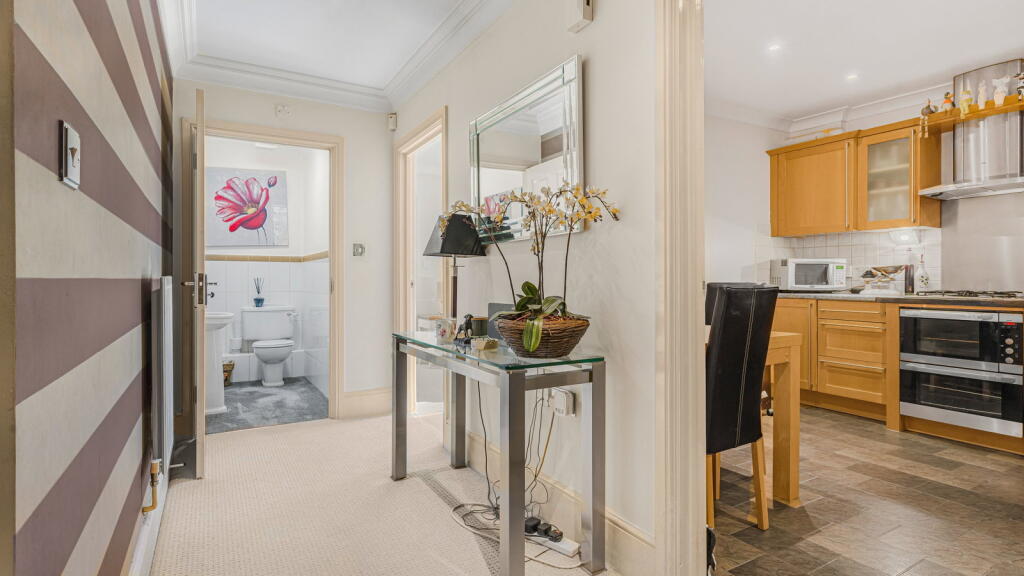 Apartment in Walsall - More