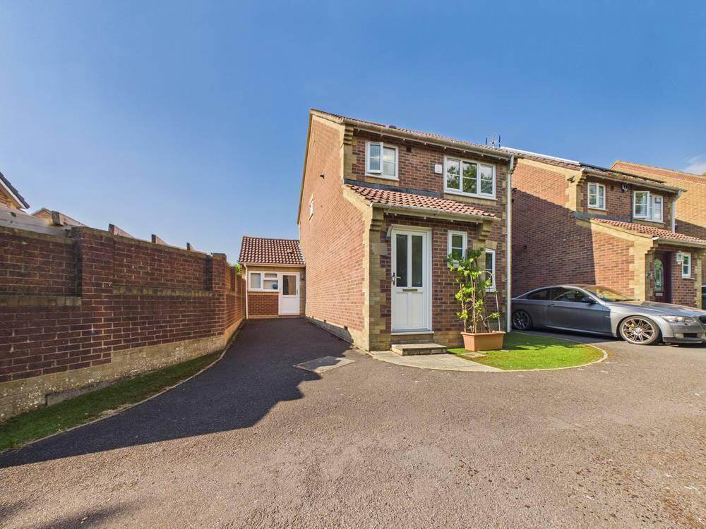 Main image of property: Bakers Ground, Stoke Gifford, Bristol, Gloucestershire, BS34