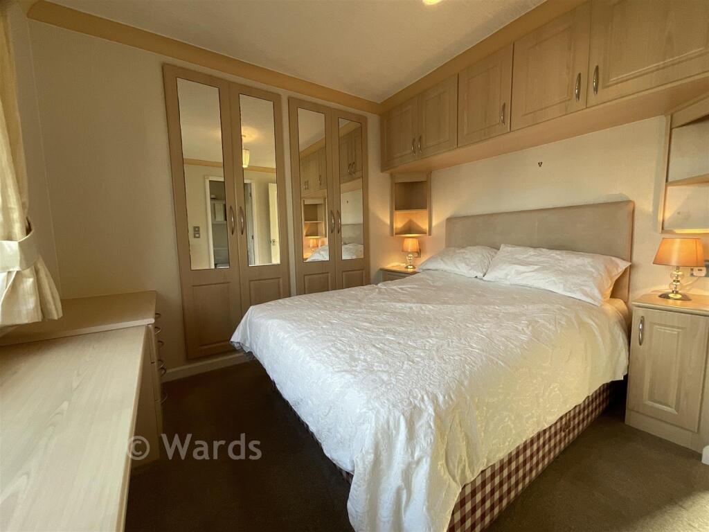 Maidstone Road, Paddock Wood, Kent photo 3