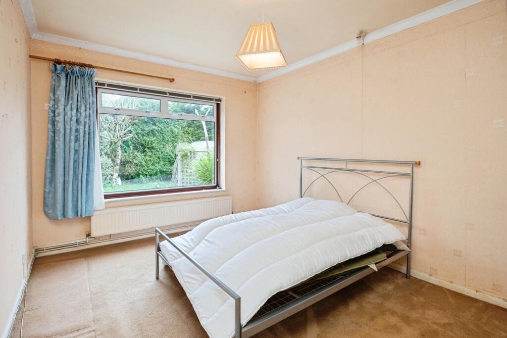 Hackwood, Robertsbridge, East Sussex, TN32 – další