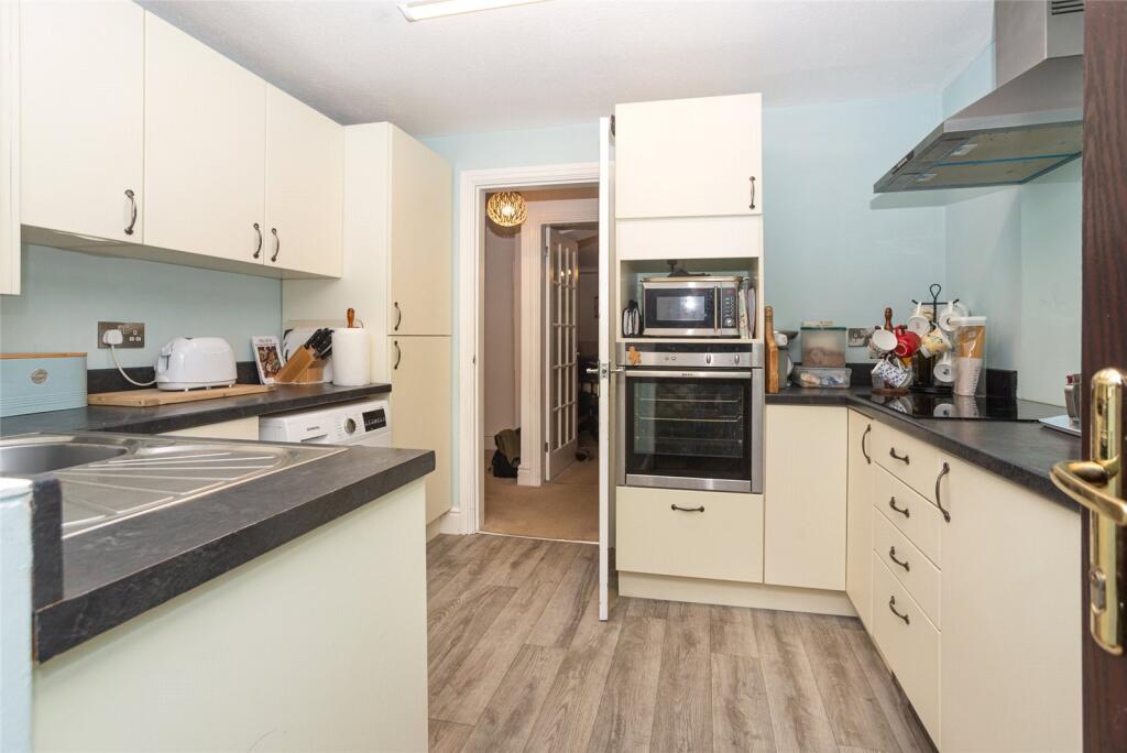Church Street, Beaumaris, Isle of Anglesey, LL58 photo 4