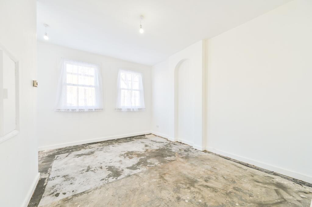Apartment in London - View 4