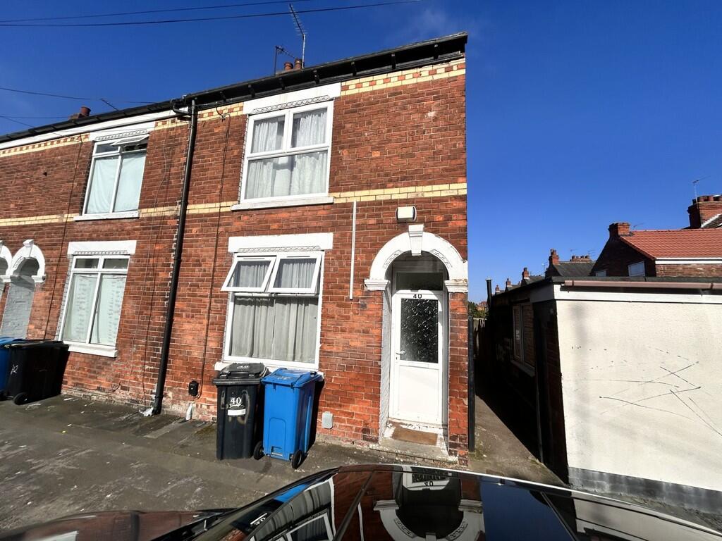 Main image of property: Raglan Street, Hull