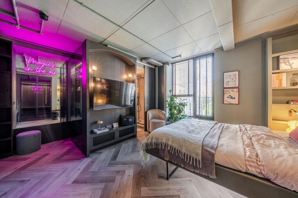 Studio flat for rent