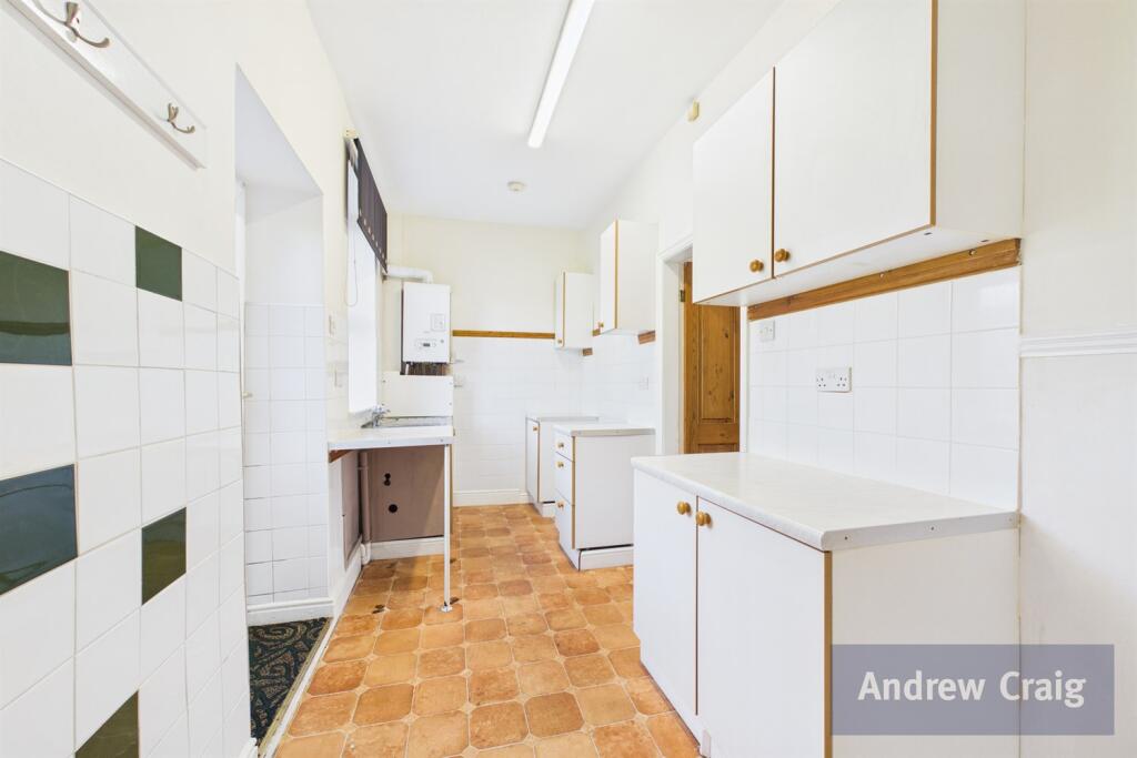 House in Gateshead, Eighton Banks, Lamesley - More