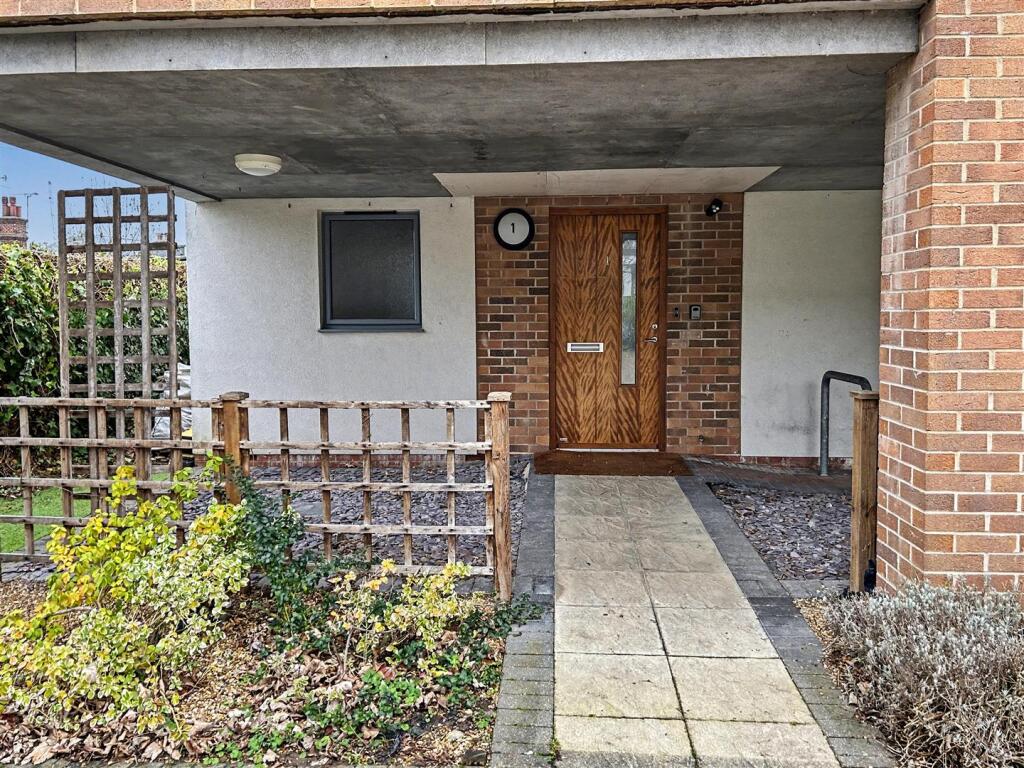 Main image of property: Victoria Road, Chelmsford