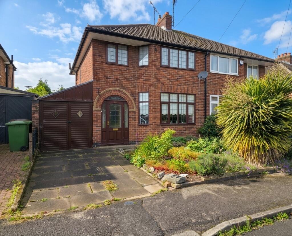 Main image of property: Bellairs Avenue, Bedworth, Warwickshire, CV12