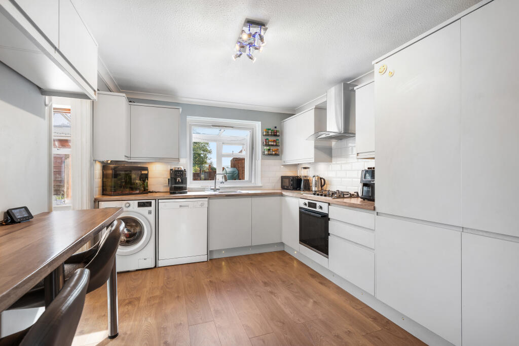 House in Brighton - View 5