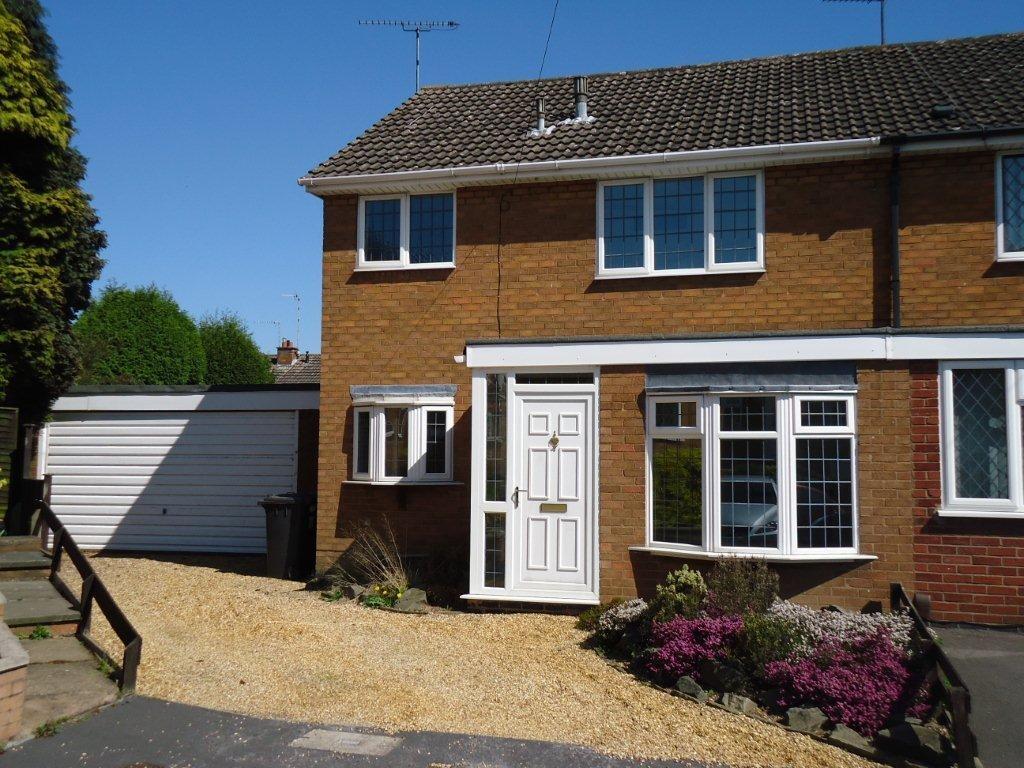 Main image of property: Holyoak Close Bedworth Bedworth