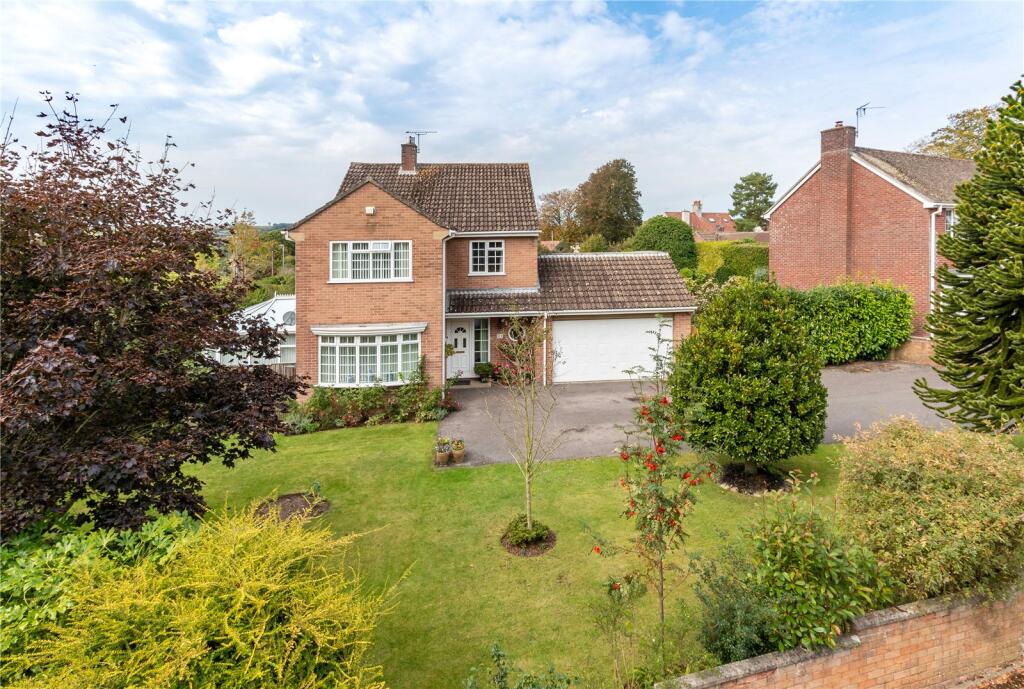 4-bed detached on Monmouth Court, Chard, Somerset, TA20, £495,000