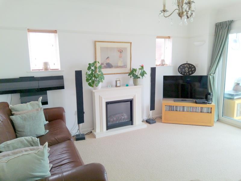 House in Throop, Muscliff, Bournemouth - More