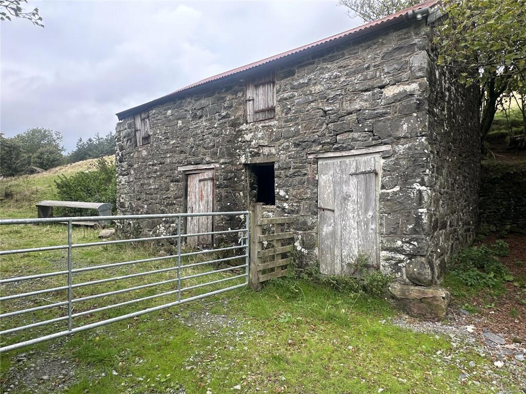 Main image of property: Cil Haul, Talerddig, Llanbrynmair, Powys, SY19