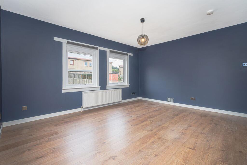 Apartment in Kirkcaldy, Fife - View 3