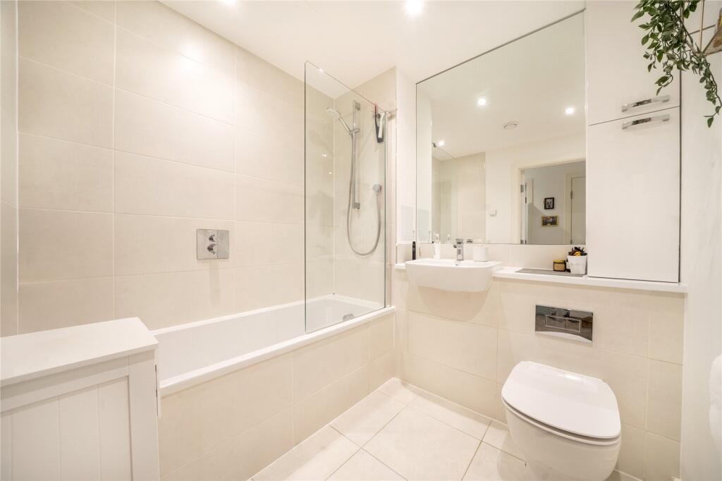 Kitson House, 6 Corsican Square, Bow, London, E3 - View 6