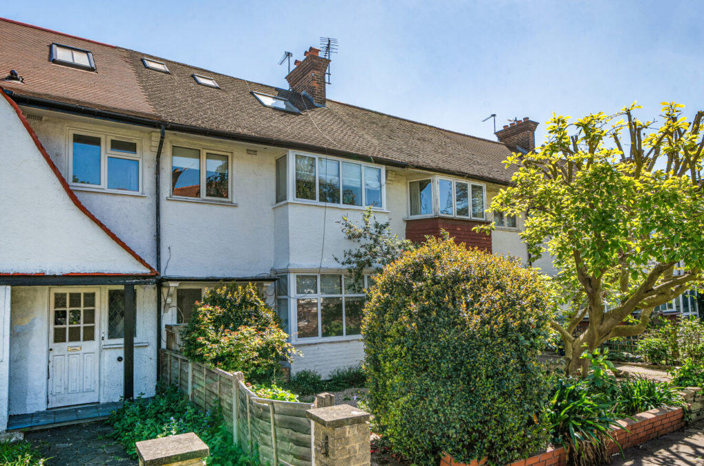 Main image of property: Princes Avenue, Acton, W3