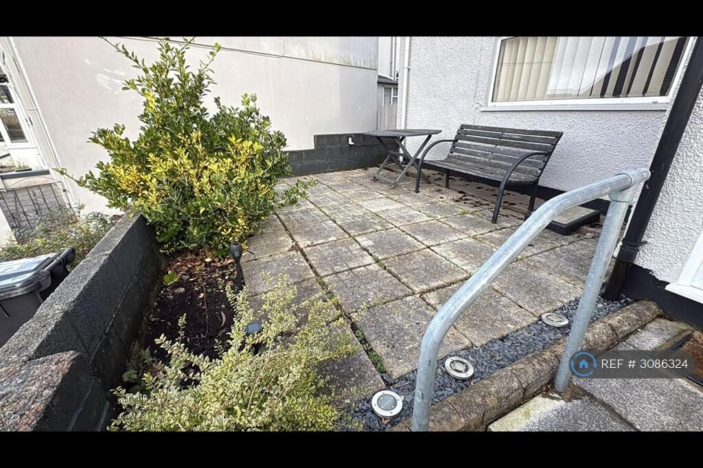 House in Merthyr Tydfil, Town - View 3