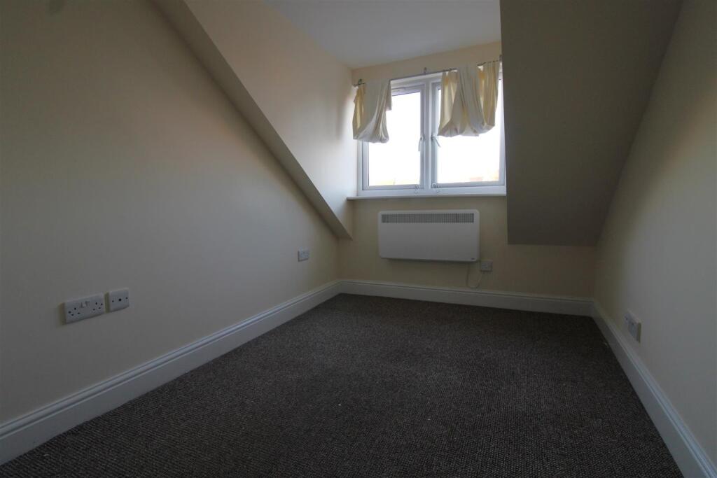Apartment in Brighton - View 5