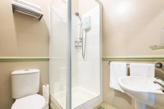 En-Suite Shower Room - Bed 1