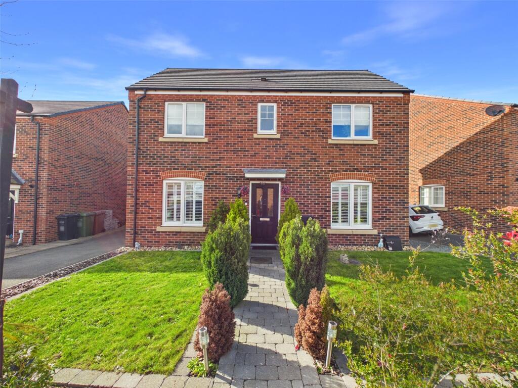 Main image of property: Snowdrop Drive, Droitwich, Worcestershire, WR9