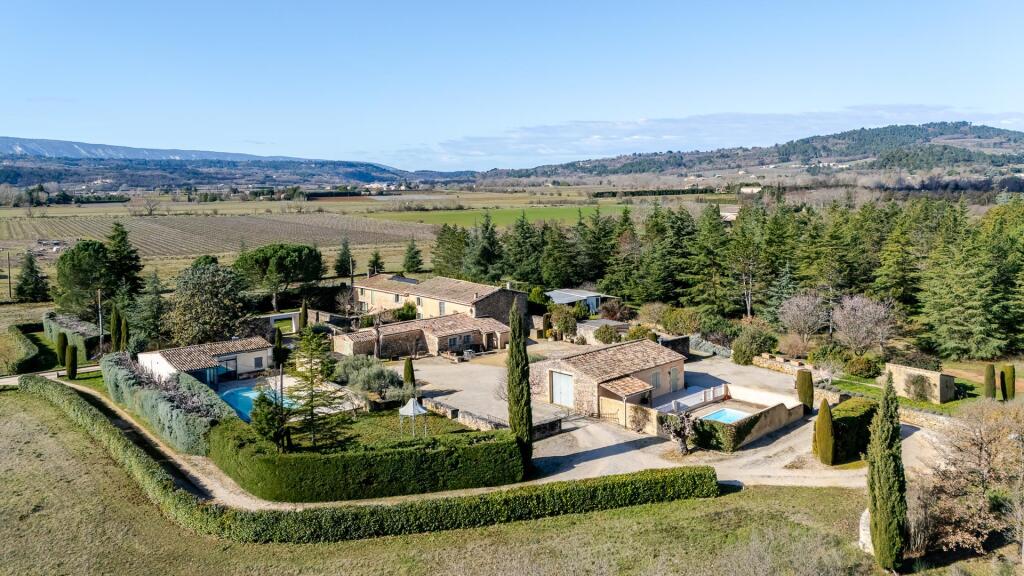 Main image of property: Provence-Alps-Cote d`Azur, Vaucluse, Bonnieux