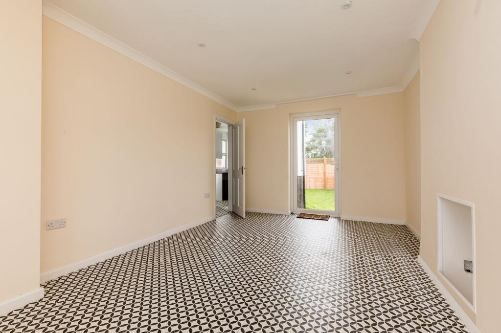 Steyning Road, Shoreham-By-Sea, BN43 photo 3