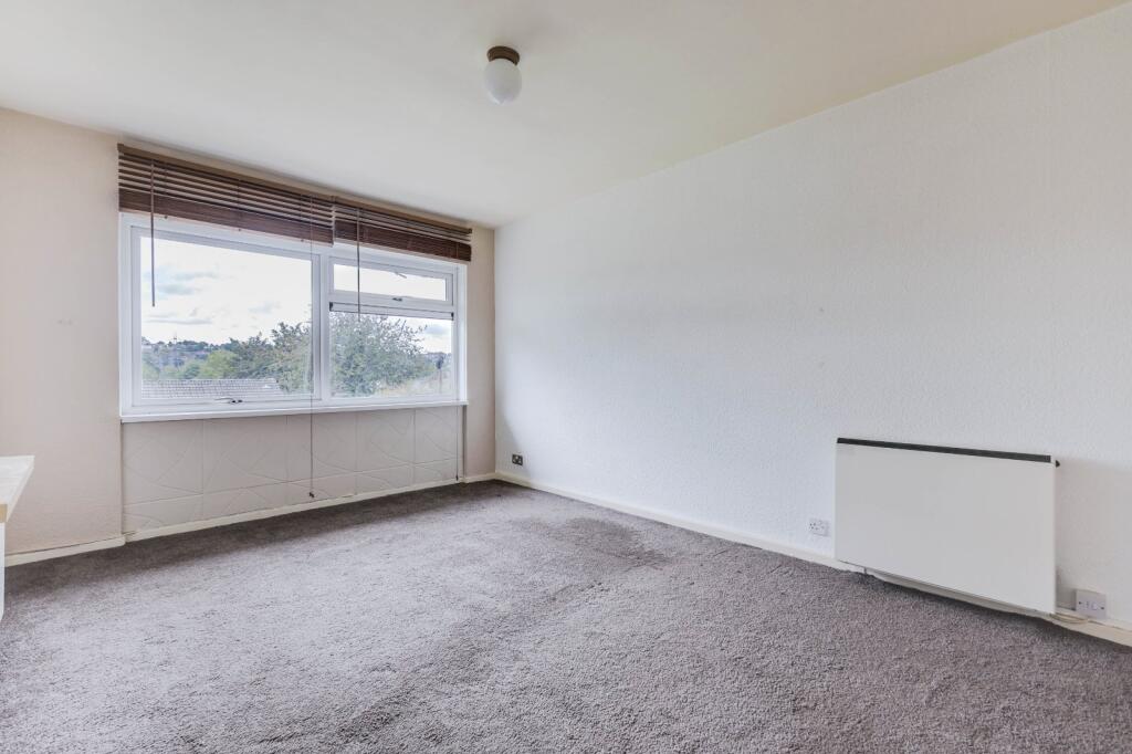 Apartment in Leeds - View 5