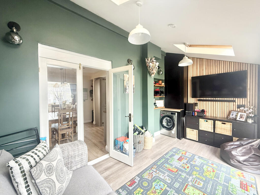 Additional image 14 of Albert Close, Yeovil, Somerset