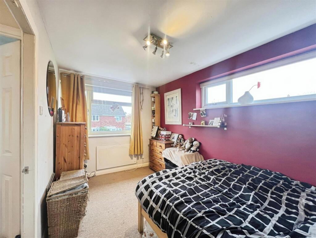 Apartment in Crewe - More