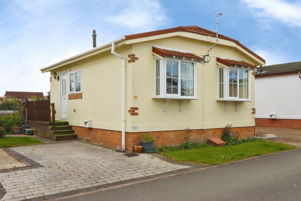House in Chesterfield, Staveley CP - View 2