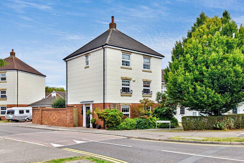 4-bed house on Carlton Boulevard, Lincoln, £360,000