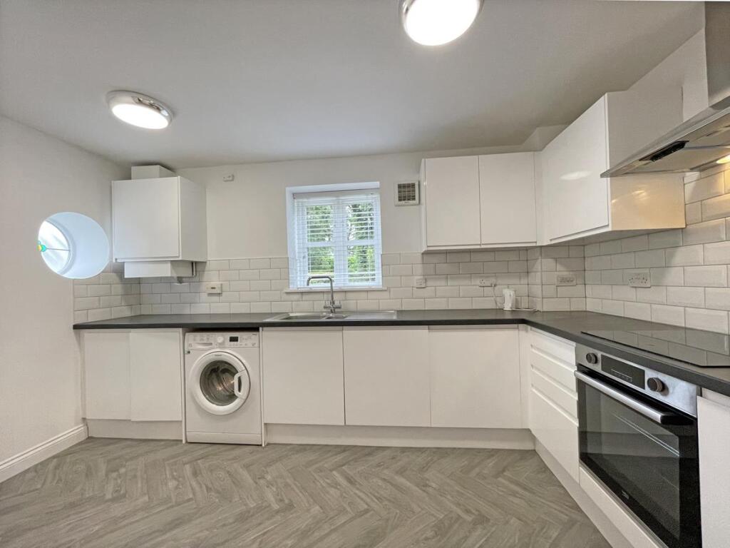 House in Plymouth, Manadon - View 6