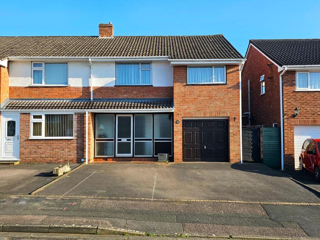 Main image of property: Pinemount Road, Hucclecote, GL3