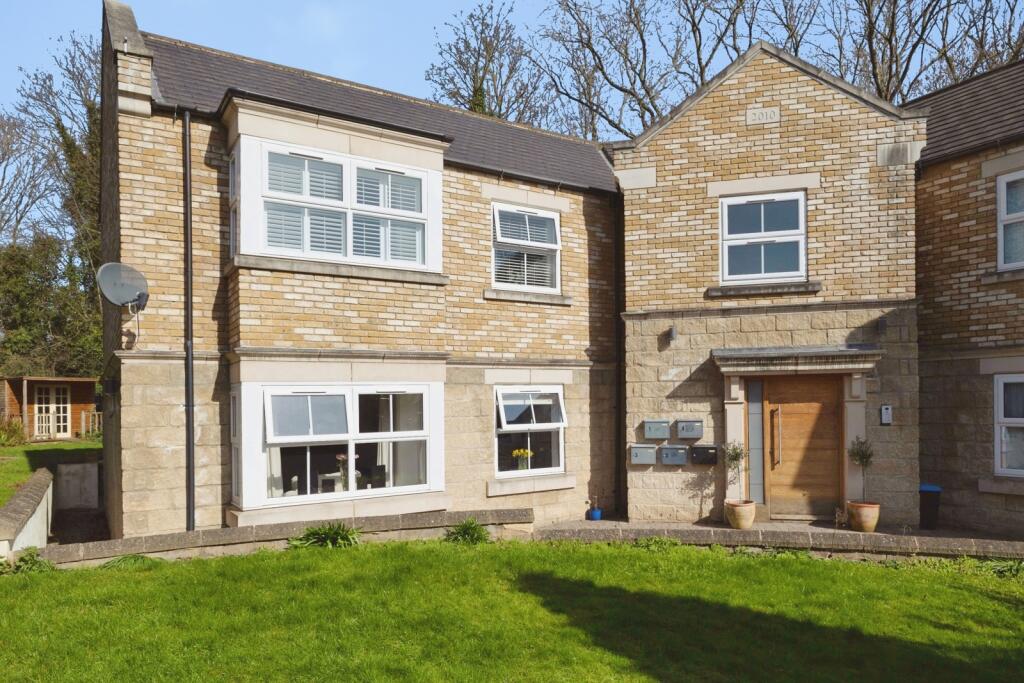 Main image of property: Darlington Road, Stockton-on-Tees, Durham, TS18