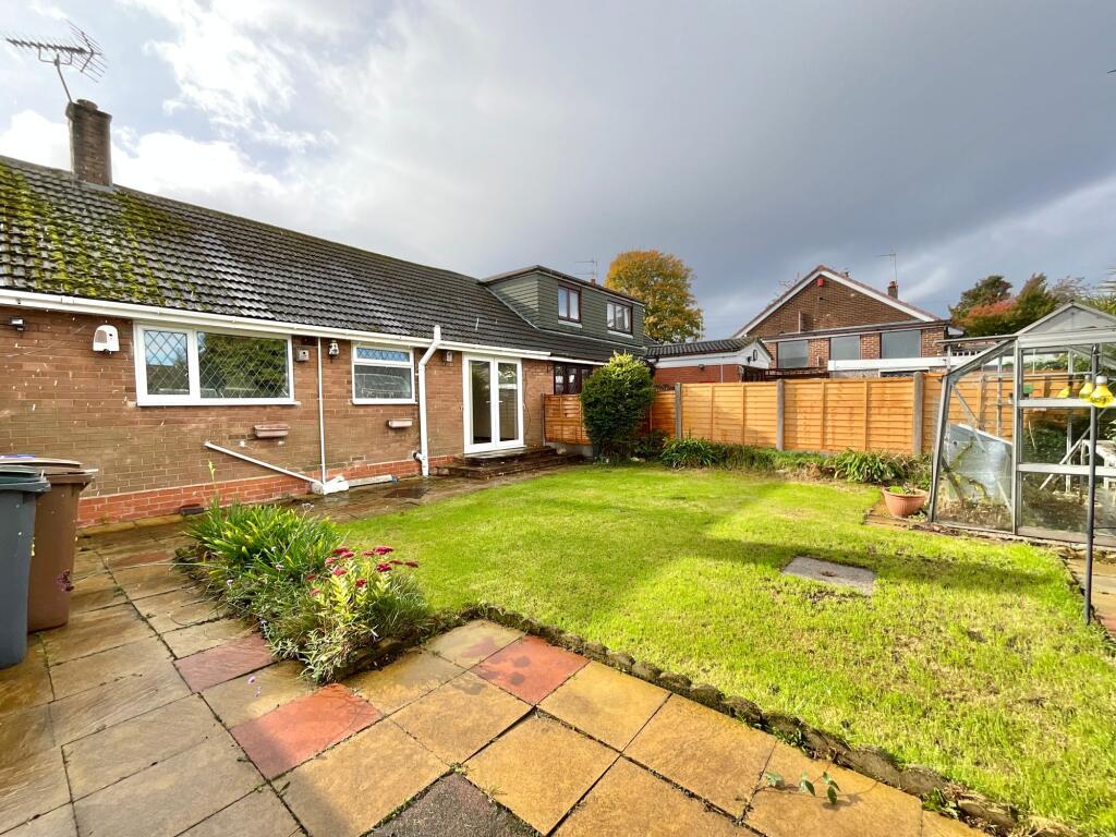 House in Stoke-on-Trent - View 4