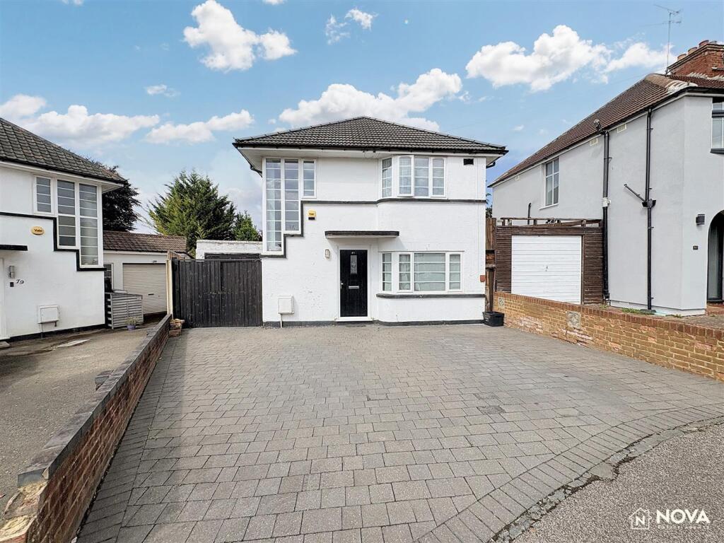 Main image of property: Cranleigh Gardens, Luton