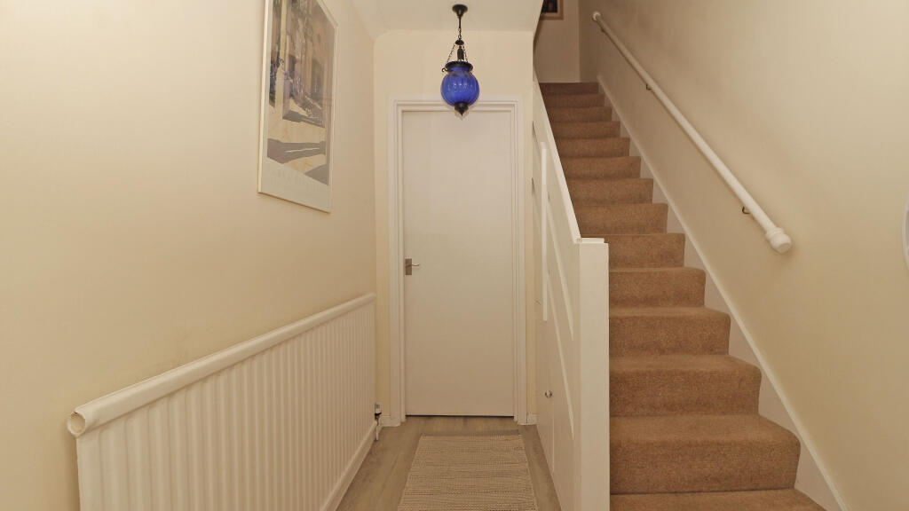 Ellesmere Avenue, Beckenham, Bromley photo 2