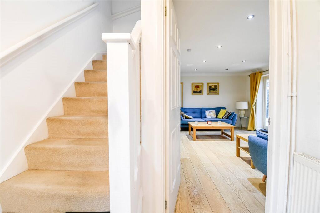 Wormersley Road, Greenham, Thatcham, Berkshire, RG19 photo 5
