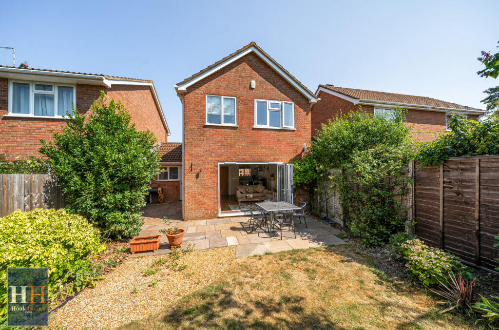 Beechcrest View, Hook - View 2