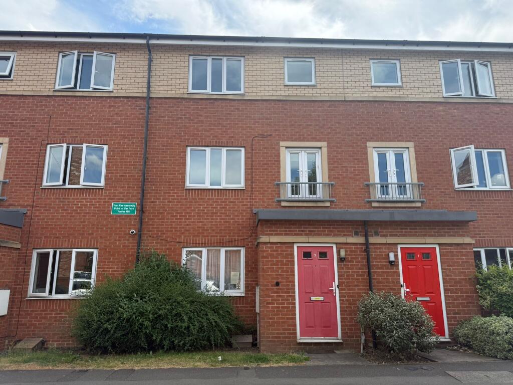 Main image of property: Bridgeland Road, Loughborough