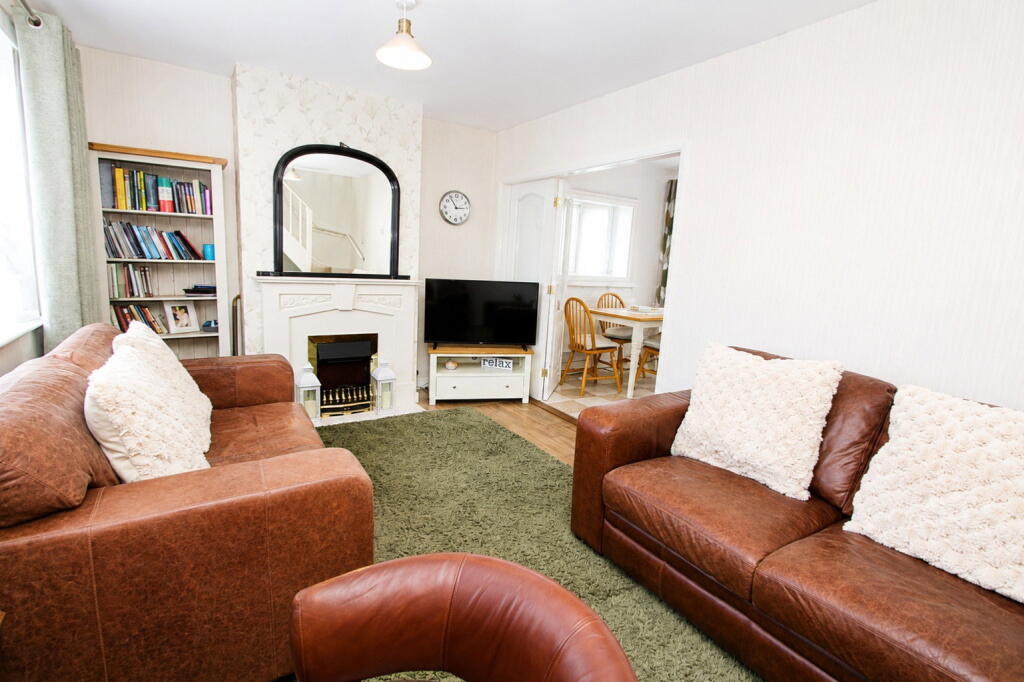 House in Dudley, West Midlands - More