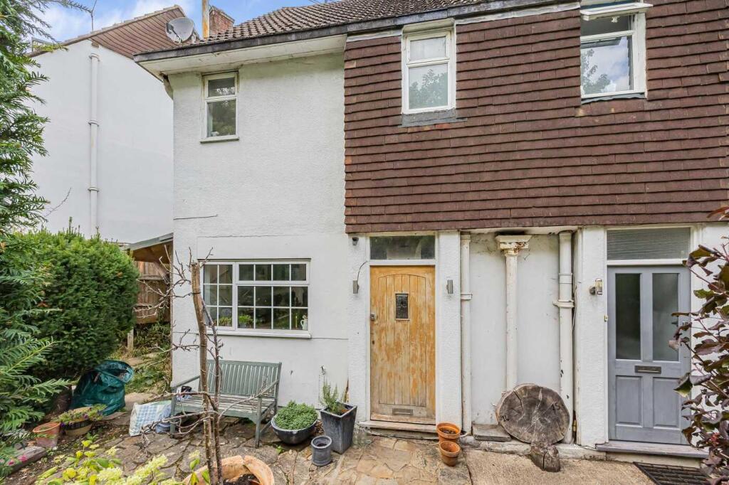 Main image of property: Upton Close, Henley-On-Thames